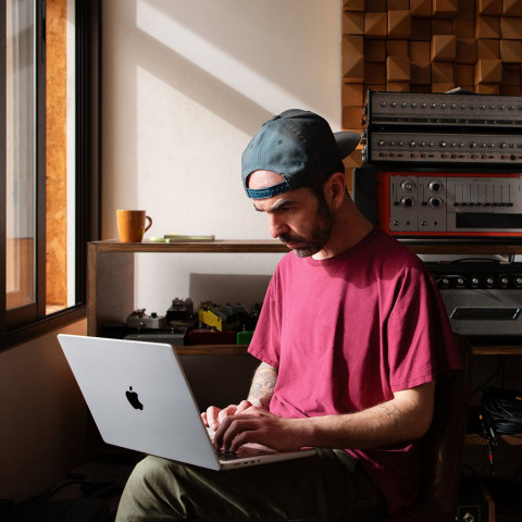 Ноутбук APPLE MacBook Pro 16" M2 Pro 32GB/1TB Space Gray